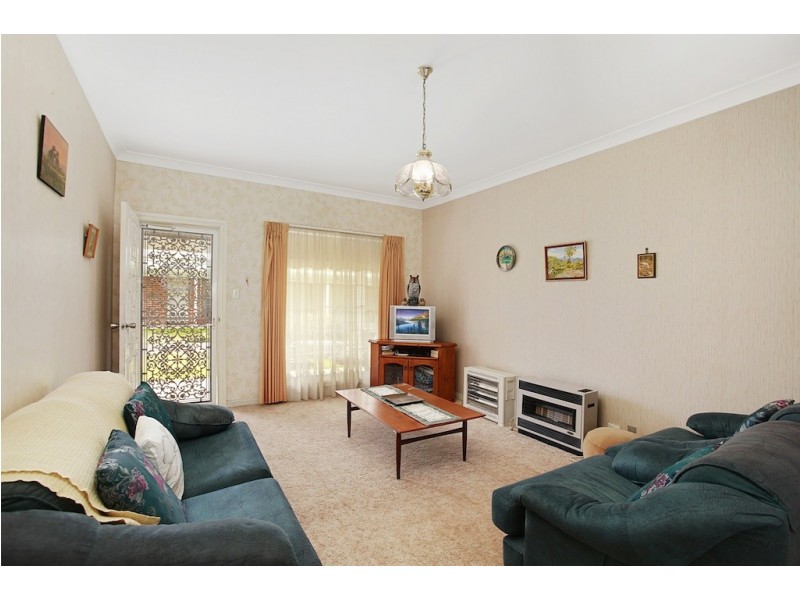 Villa 3/5 Regreme Road, Picton NSW 2571