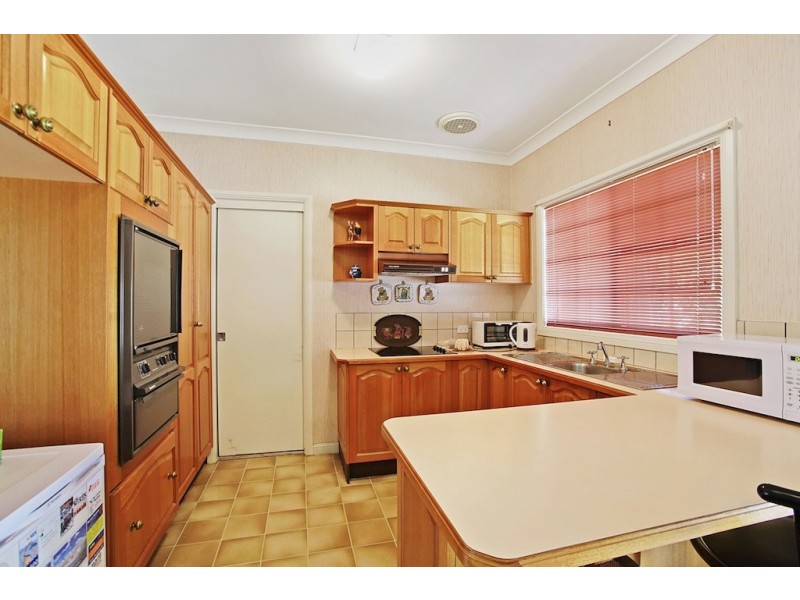 Villa 3/5 Regreme Road, Picton NSW 2571