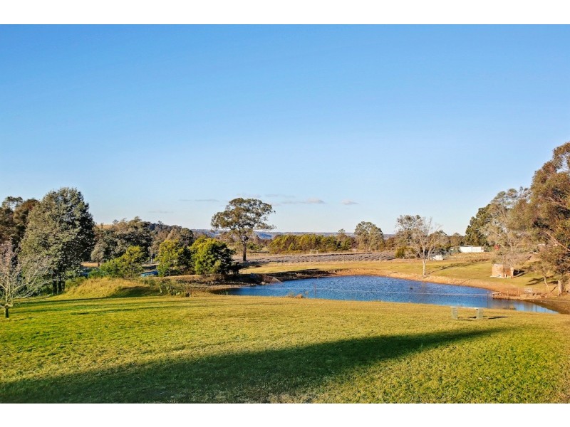 380 Oaks Road, Thirlmere NSW 2572