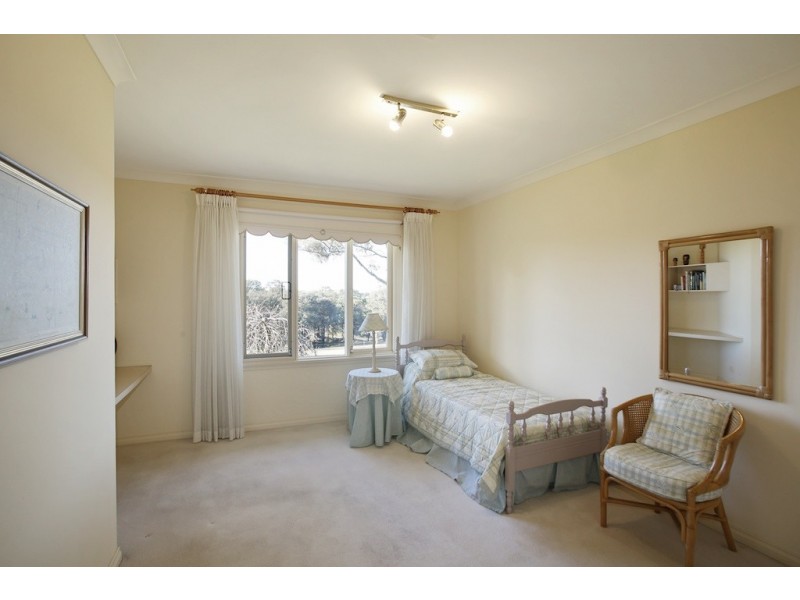 380 Oaks Road, Thirlmere NSW 2572