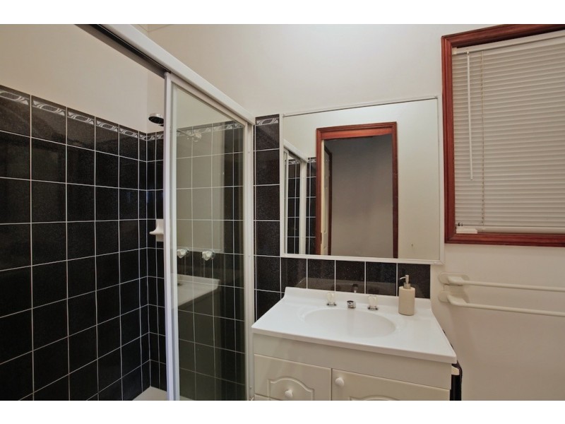 10 Krista Place, Tahmoor NSW 2573