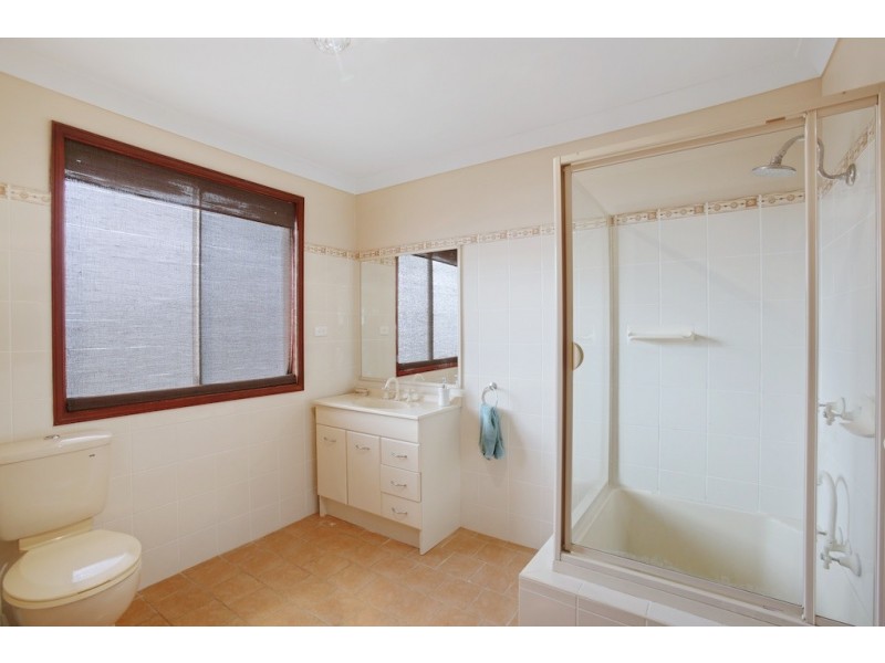 10 Krista Place, Tahmoor NSW 2573