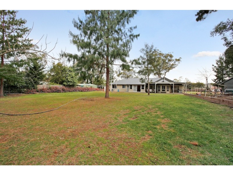 14 Kiandra Cres, Yerrinbool NSW 2575