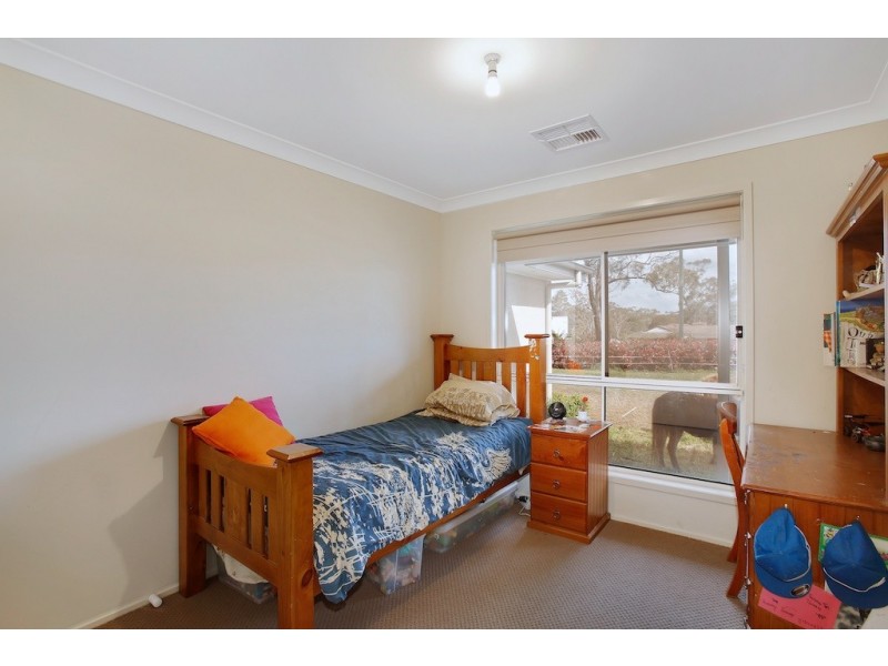 14 Kiandra Cres, Yerrinbool NSW 2575