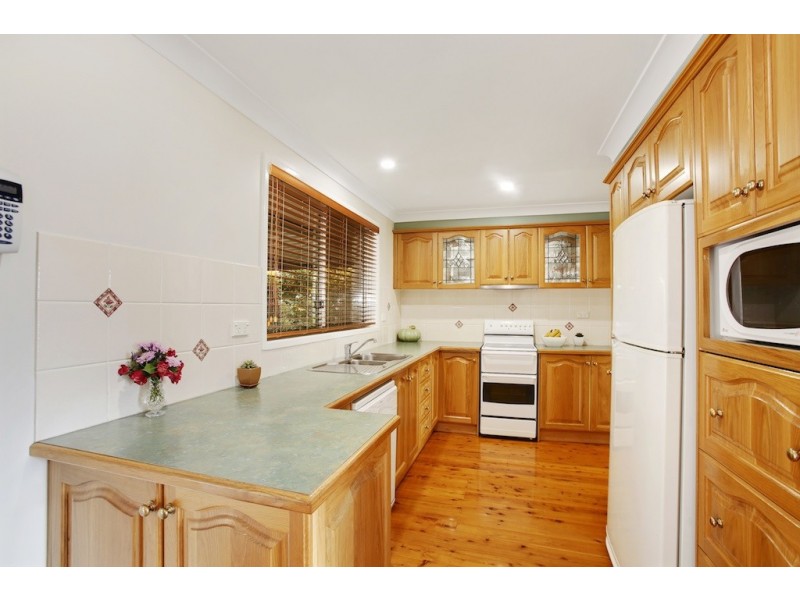 2 Courtland Avenue, Tahmoor NSW 2573