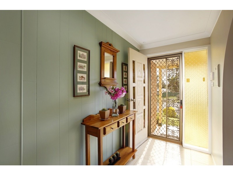 2 Courtland Avenue, Tahmoor NSW 2573