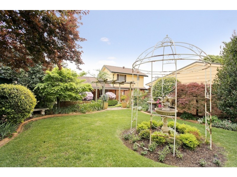 2 Courtland Avenue, Tahmoor NSW 2573