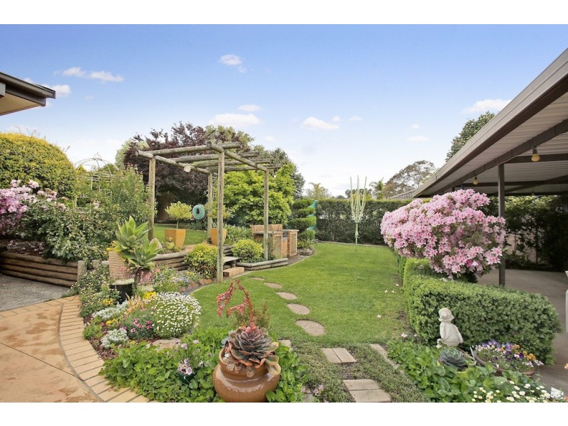 2 Courtland Avenue, Tahmoor NSW 2573