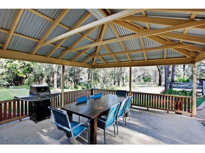 5 Lakesland Road, Thirlmere NSW 2572