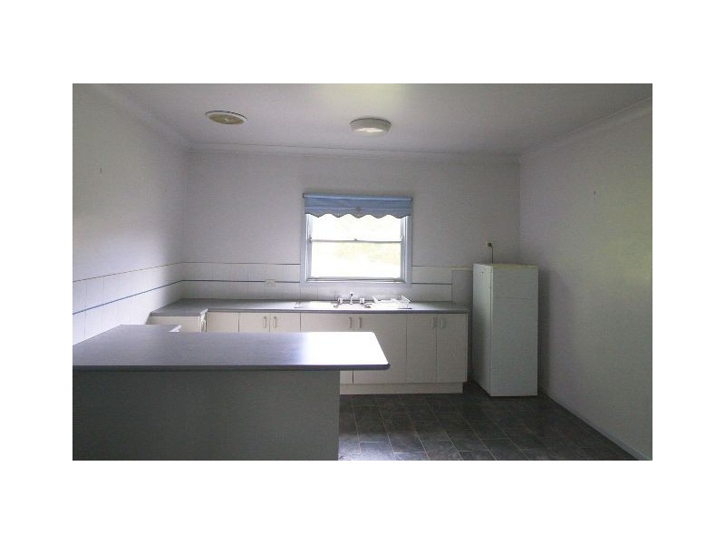 Flat 156 Menangle Street, Picton NSW 2571