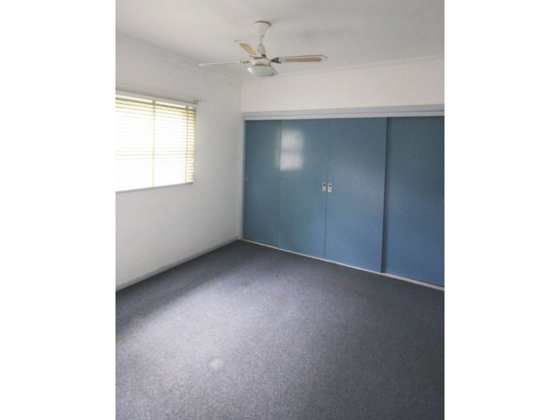 Flat 156 Menangle Street, Picton NSW 2571