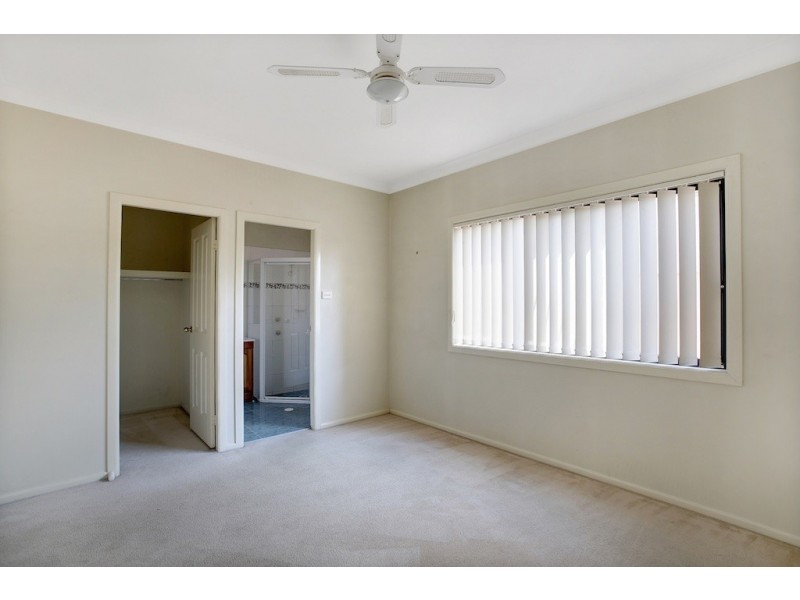 353 Argyle Street, Picton NSW 2571