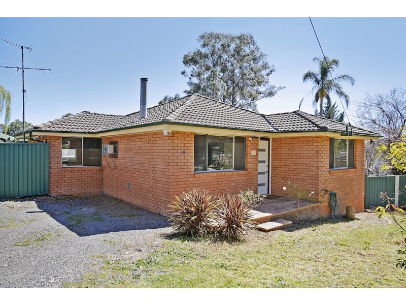 65 Remembrance Drive, Tahmoor NSW 2573