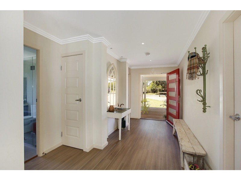 15 Railway Parade, Douglas Park NSW 2569