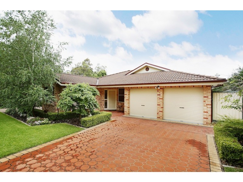 6 Station Street, Thirlmere NSW 2572