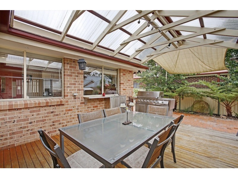 6 Station Street, Thirlmere NSW 2572