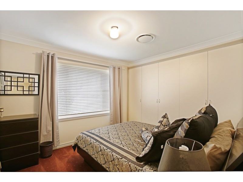 6 Station Street, Thirlmere NSW 2572