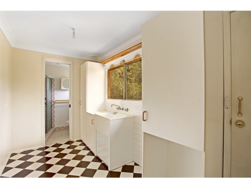 10 Turner Street, Thirlmere NSW 2572