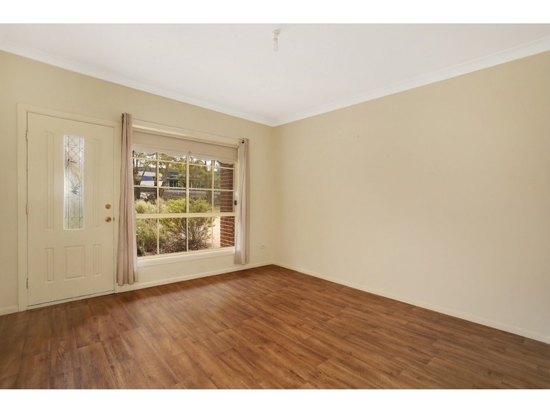 4 Station Street, Thirlmere NSW 2572