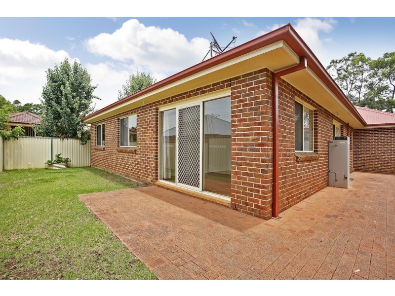 4 Station Street, Thirlmere NSW 2572