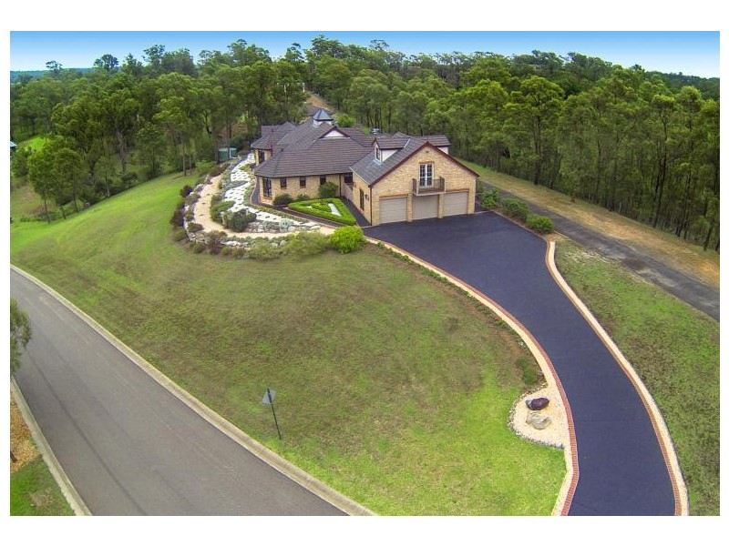 32 The Grange, Picton NSW 2571