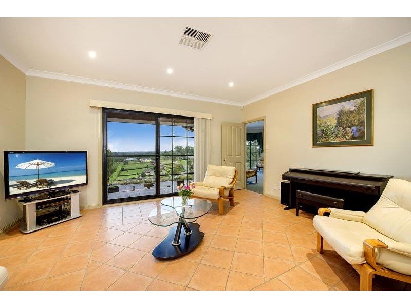 32 The Grange, Picton NSW 2571