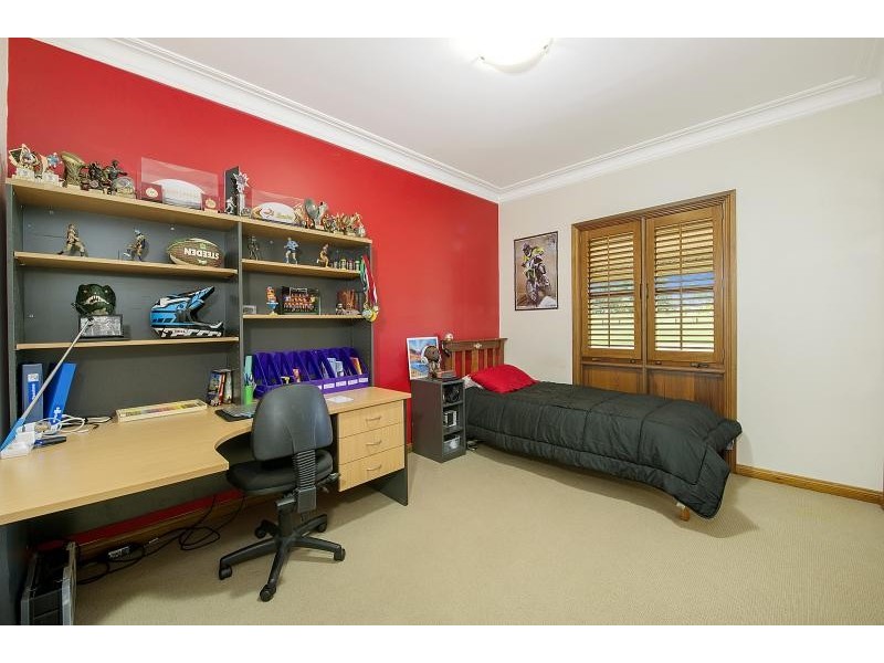 10 Hinkler Avenue, Bargo NSW 2574