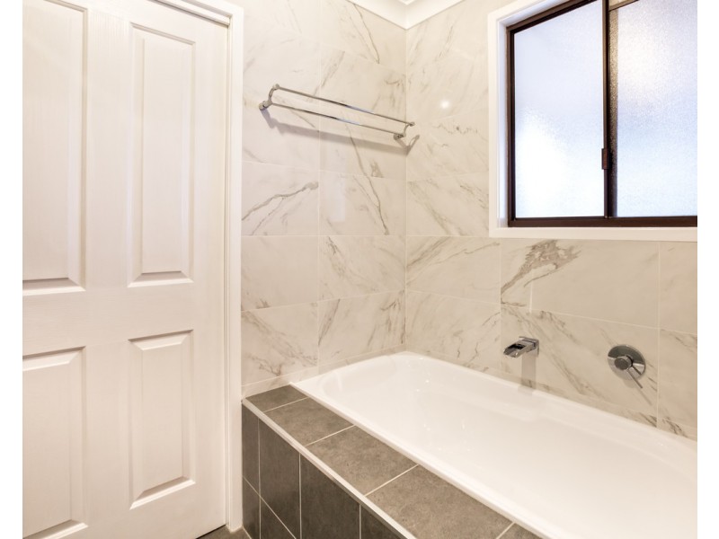 126 Menangle Street, Picton NSW 2571