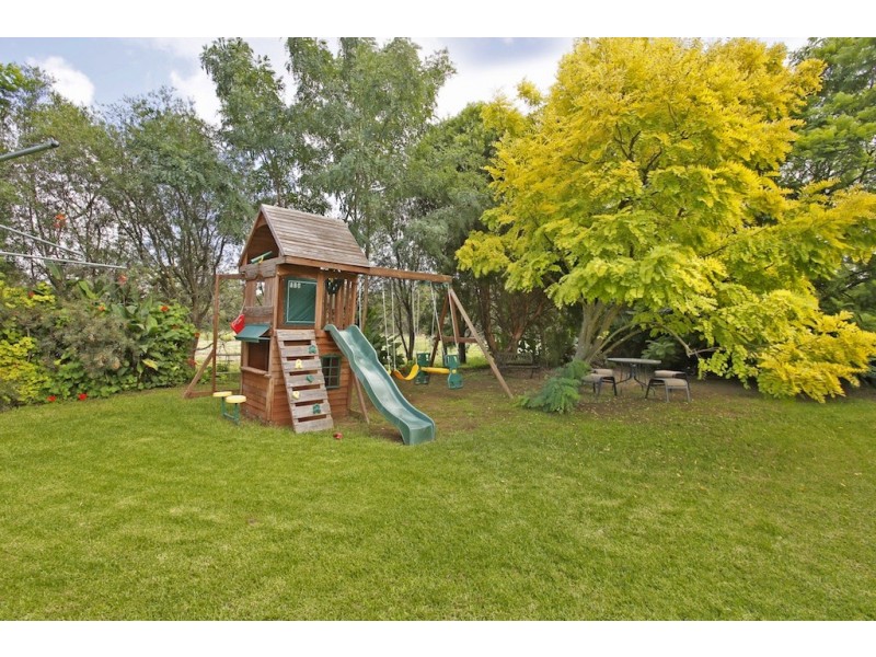 86 West Parade, Buxton NSW 2571