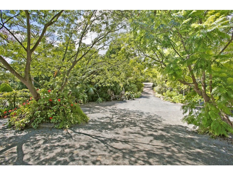 86 West Parade, Buxton NSW 2571