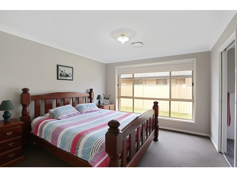 42 Moorland Rd, Tahmoor NSW 2573