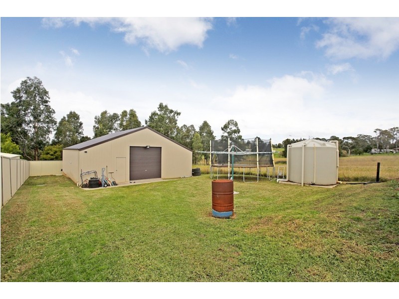 42 Moorland Rd, Tahmoor NSW 2573