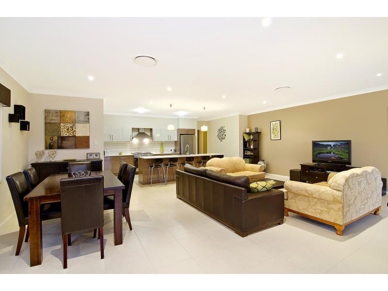 10 Oxenbridge Ave, Bingara Gorge, Wilton NSW 2571