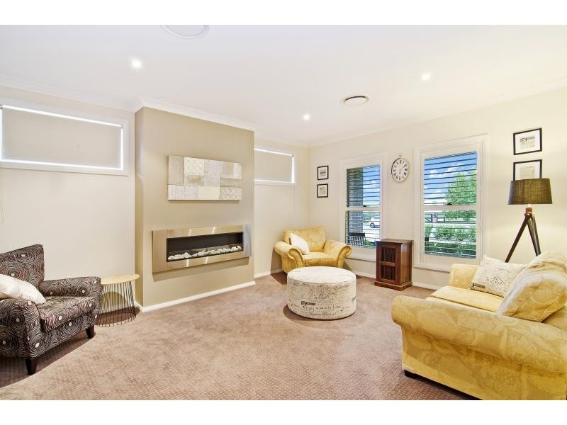 10 Oxenbridge Ave, Bingara Gorge, Wilton NSW 2571