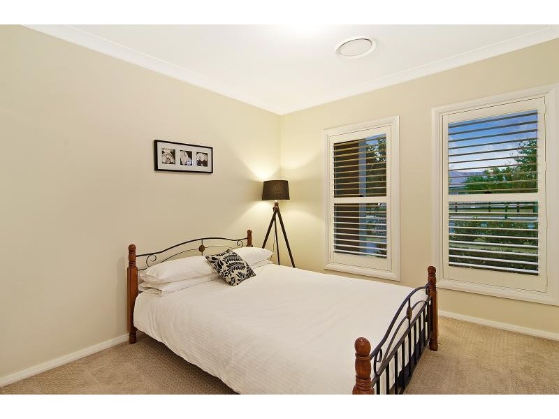 10 Oxenbridge Ave, Bingara Gorge, Wilton NSW 2571