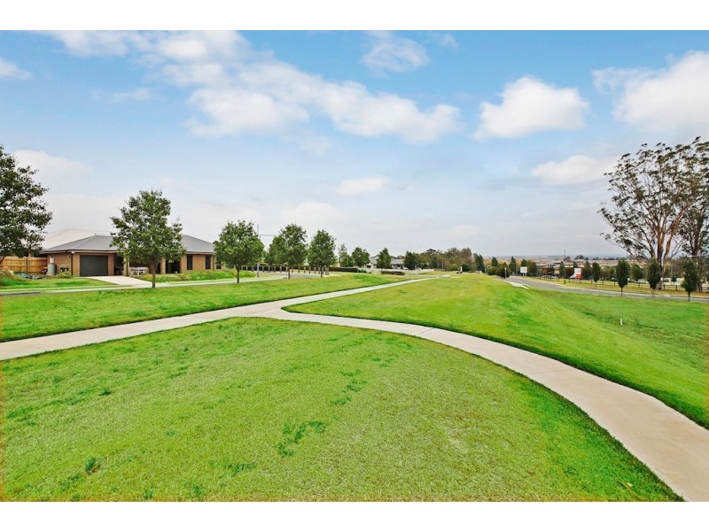 3 Maloney Chase, Wilton NSW 2571