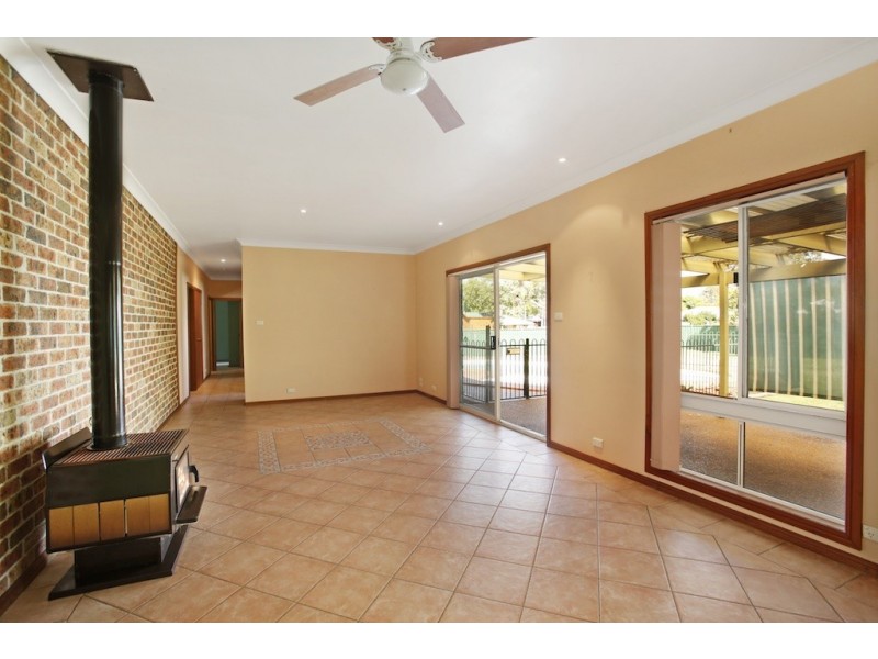 19 Darley Street, Thirlmere NSW 2572