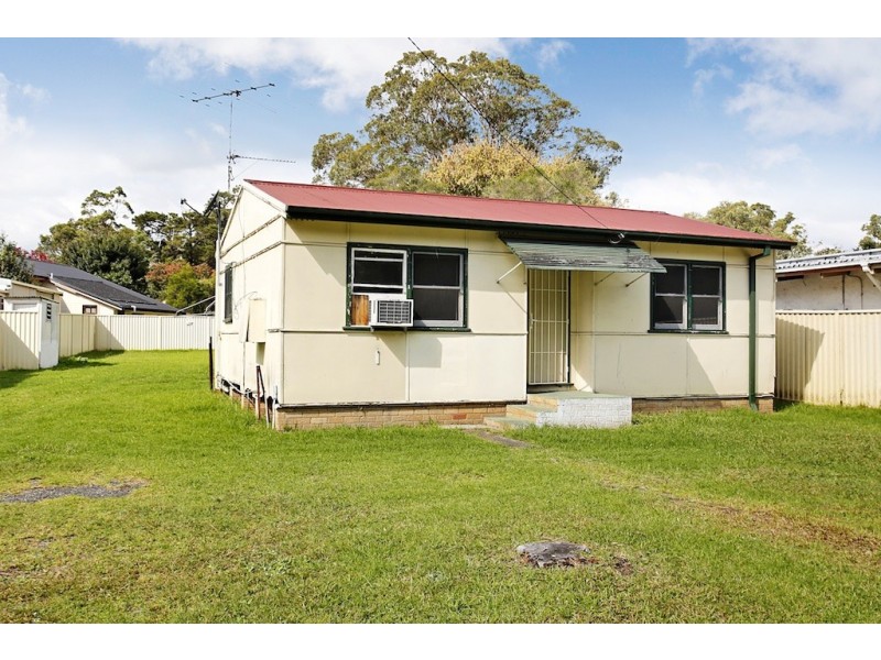 267 Thirlmere way, Thirlmere NSW 2572