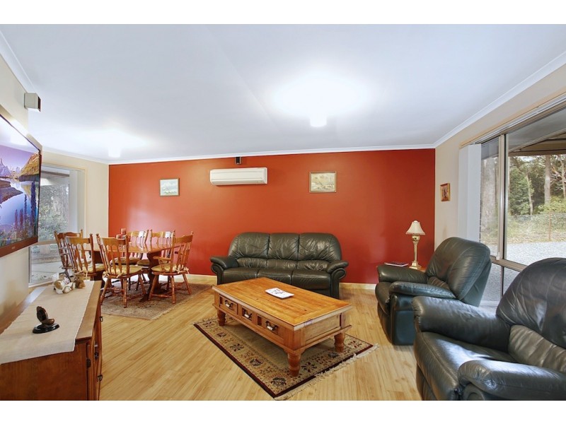 4 Wilson Drive, Hill Top NSW 2575