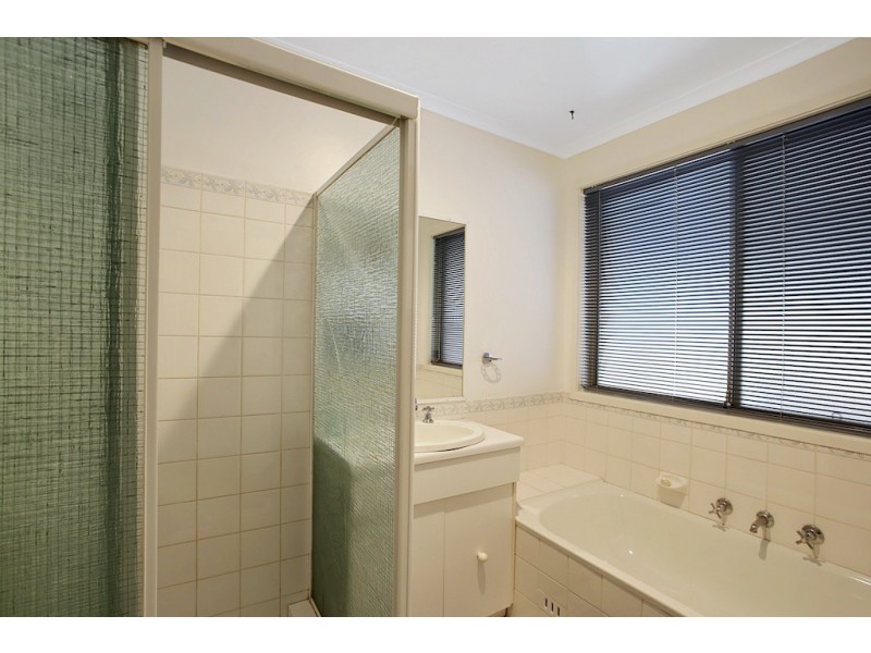 4 Wilson Drive, Hill Top NSW 2575