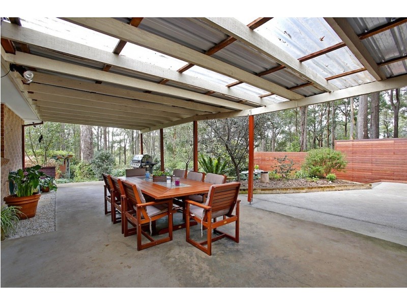 4 Wilson Drive, Hill Top NSW 2575