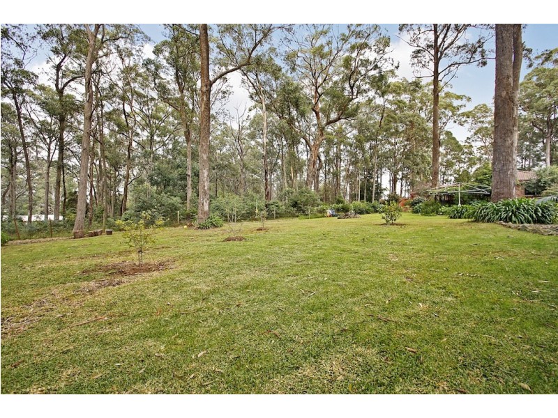 4 Wilson Drive, Hill Top NSW 2575