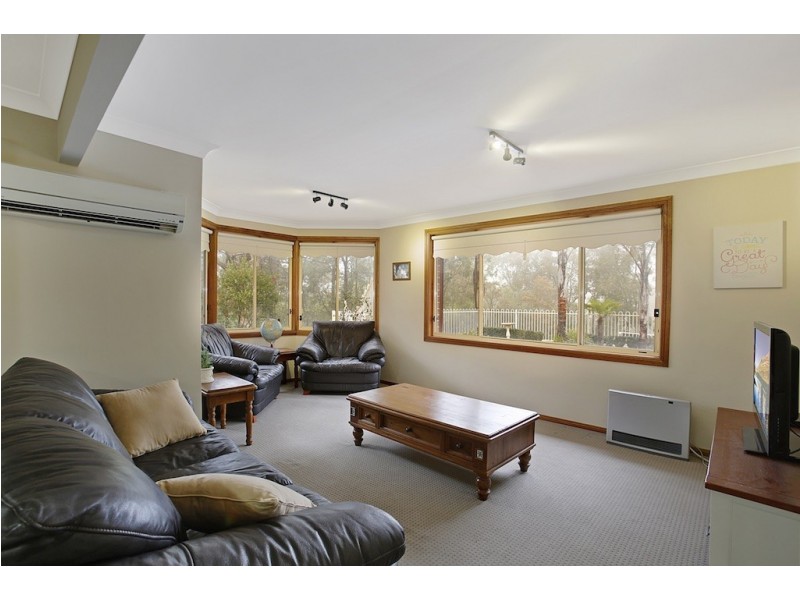 98 Kent Road, Picton NSW 2571