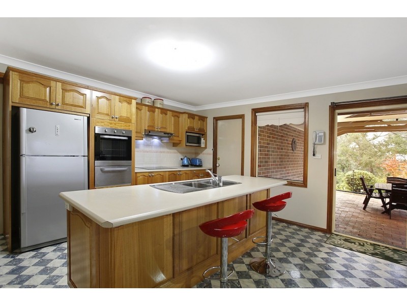 98 Kent Road, Picton NSW 2571