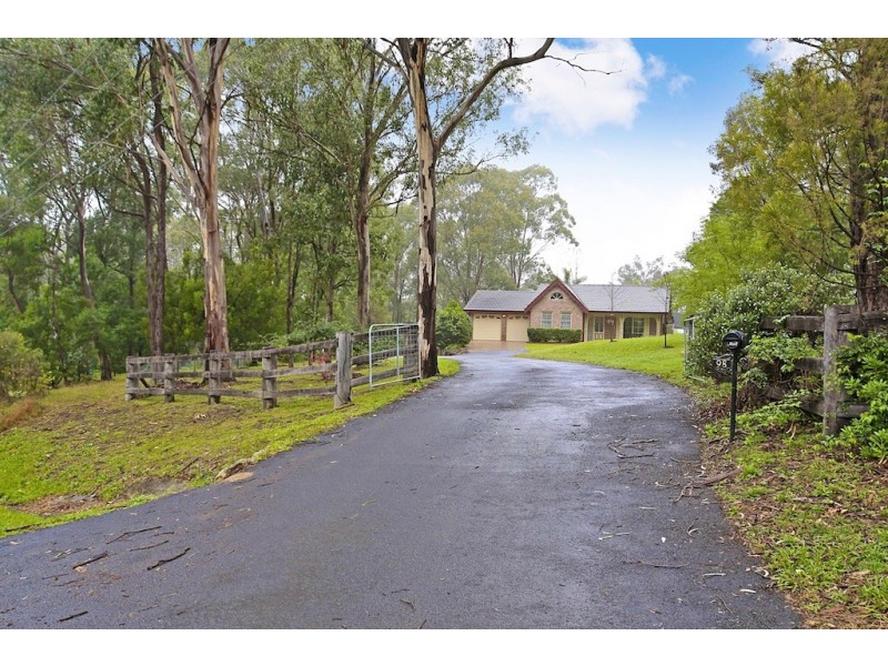 98 Kent Road, Picton NSW 2571