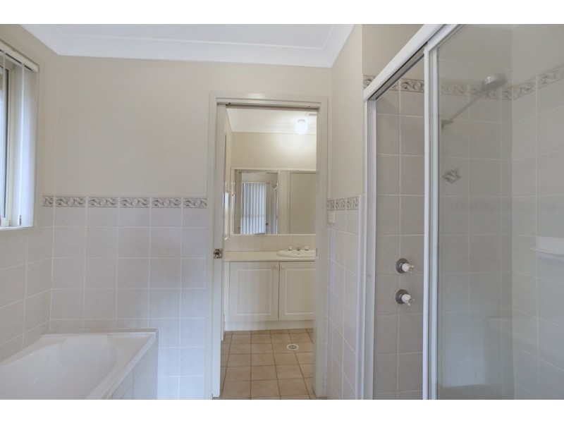 2A Robyn Place, Tahmoor NSW 2573