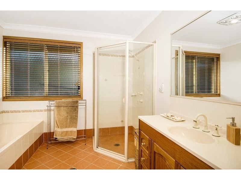 24 The Grange, Picton NSW 2571