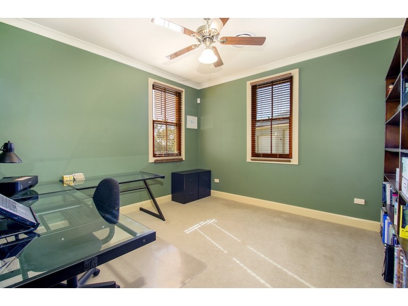 43 The Grange, Picton NSW 2571