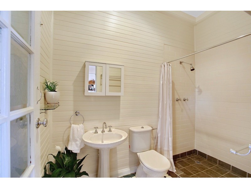 355 Argyle Street, Picton NSW 2571