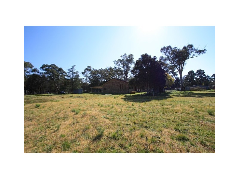 195 THIRLMERE WAY, Thirlmere NSW 2572